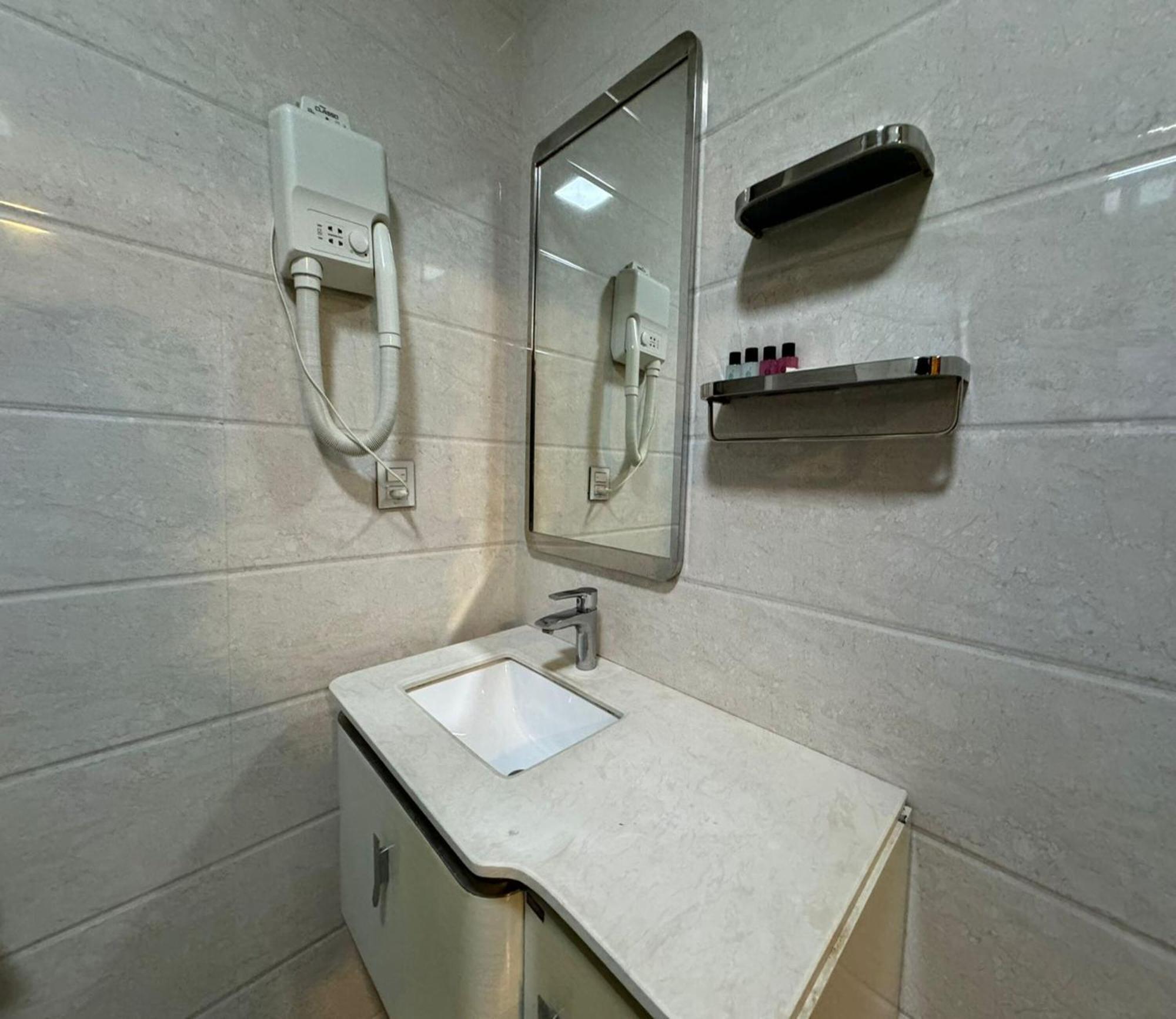 Sea Pearl Hotel 4*