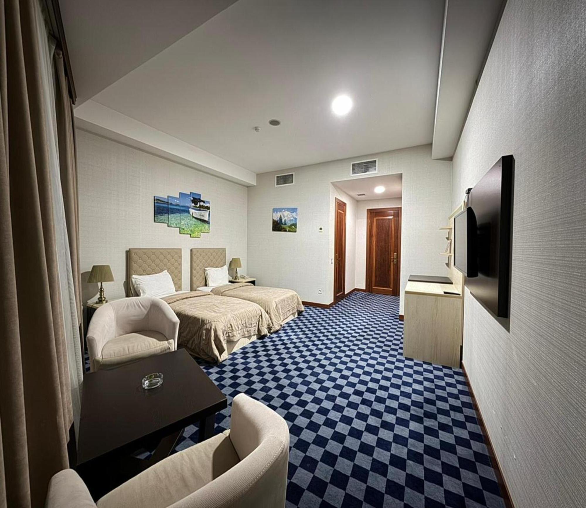 Sea Pearl Hotel